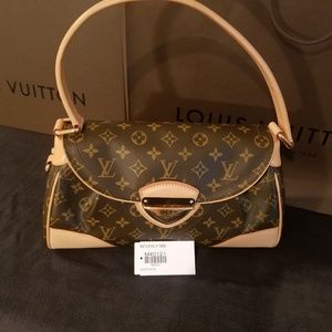 Louis Vuitton Bevery Monogram Handbag & Purse